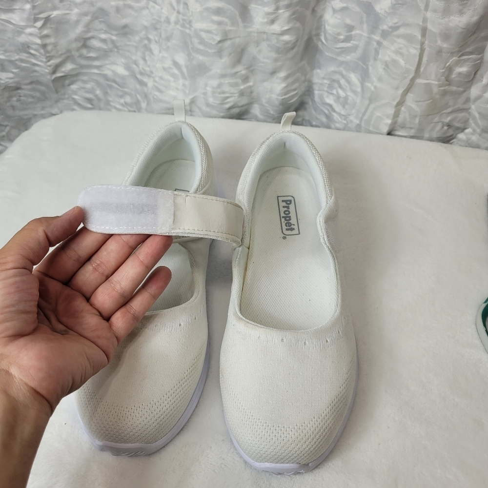 NIB Propét Women's Travel bound Mary Jane Flat Size 12 M (B) Off White - Picture 8 of 11